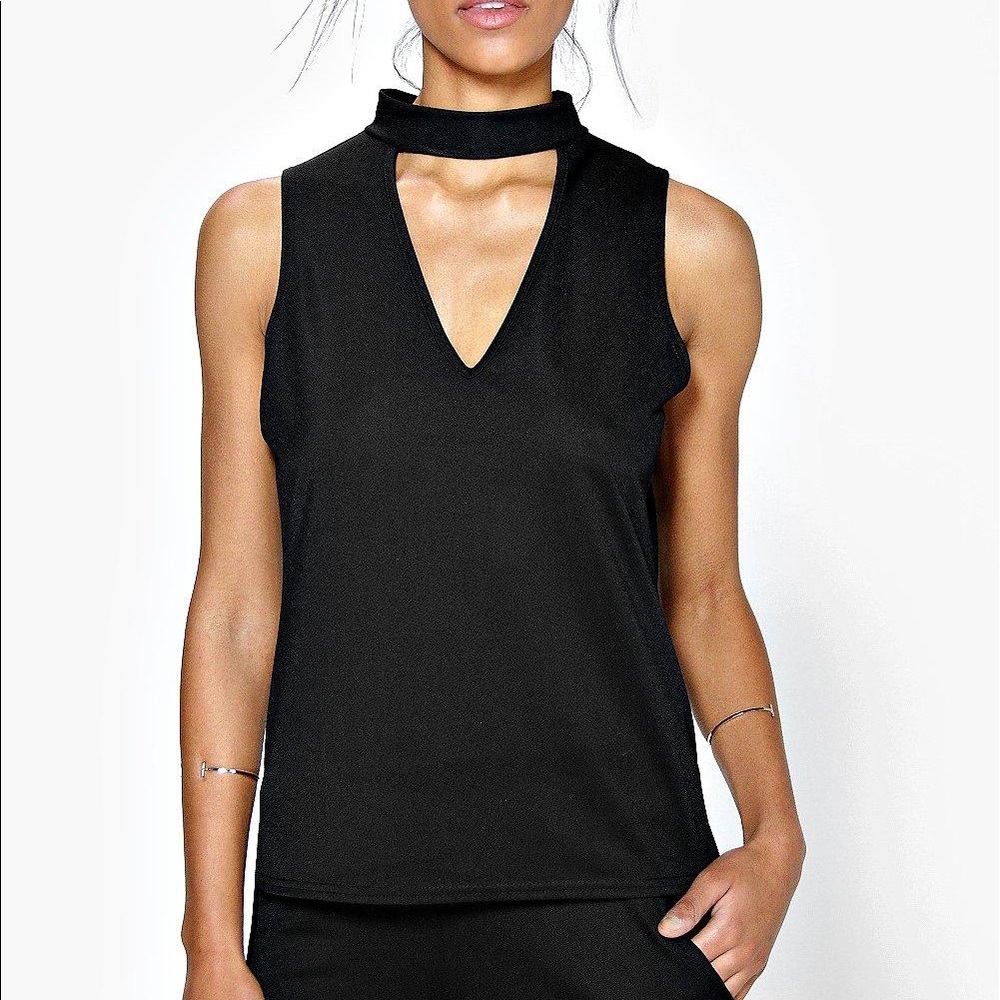 Cute top!!!! - Picture 2 of 3